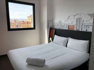 Гостиница EasyHotel Málaga City Centre
