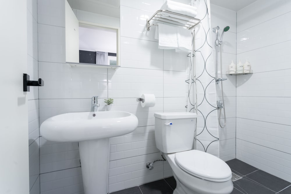 Фото Neat House Hongdae