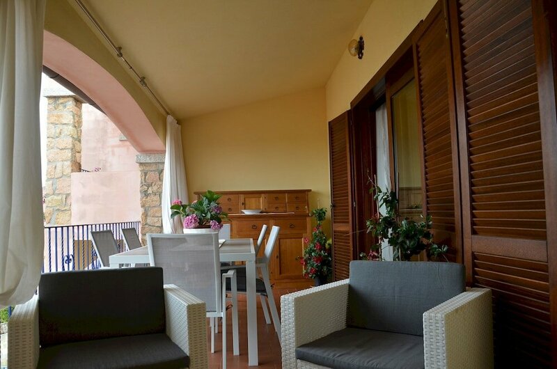 Апартаменты Trilocale 4 Posti Letto Vista Mare Fli-ros01