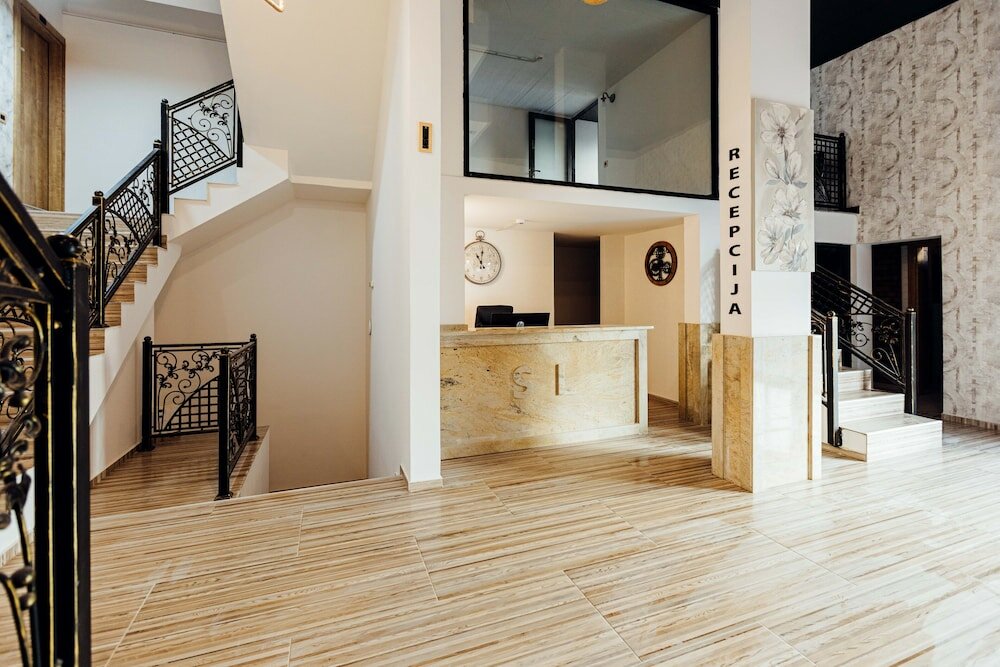 Фото Hotel Livnica