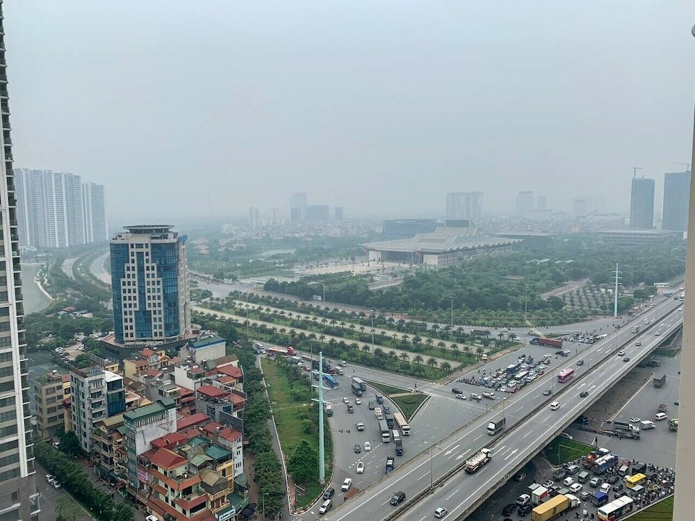 Фото Bayhomes D'Capitale Serviced Apartment