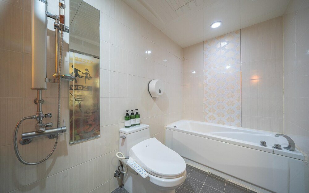 Фото Pohang Ocheon Party Rock Motel