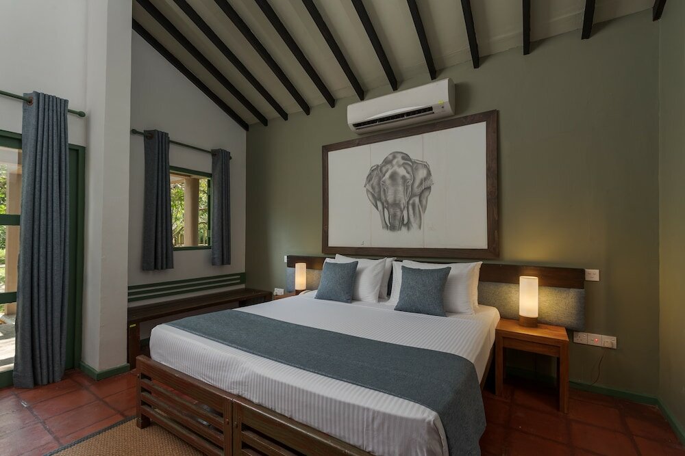 Фото Elephant Reach Yala