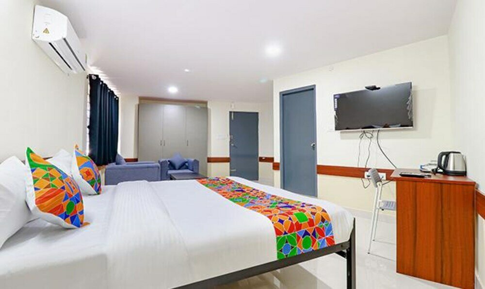 Фото Fabhotel Prestine Tree