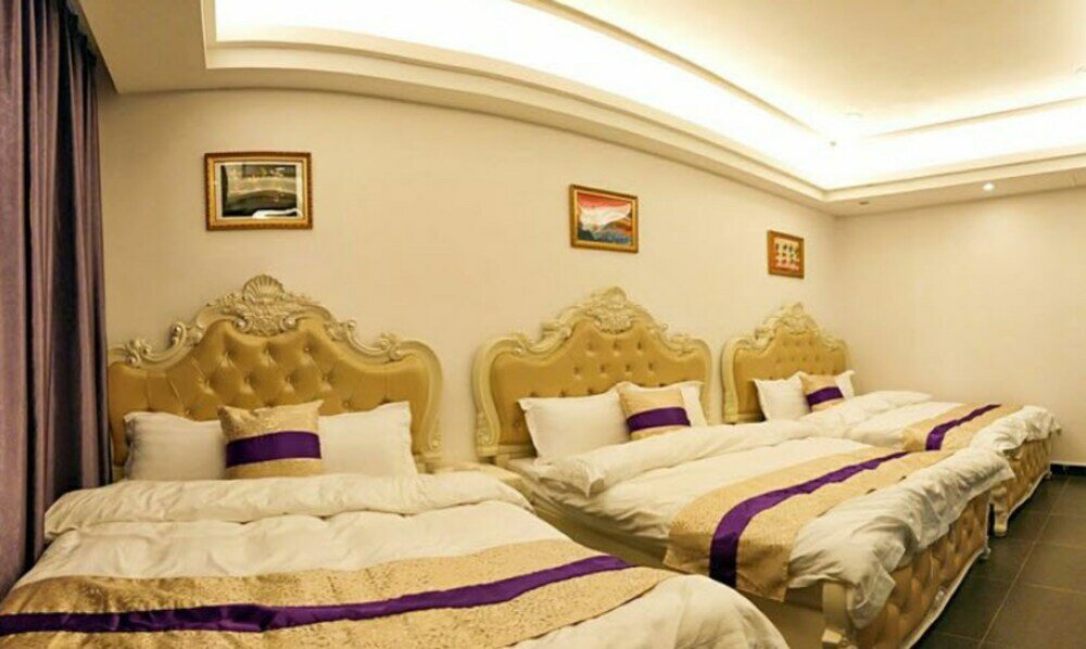 Фото Moon River Villa № 12