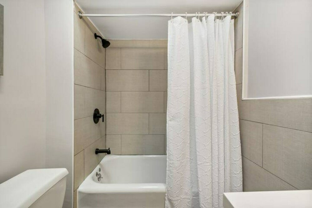 Фото Berks St № 2