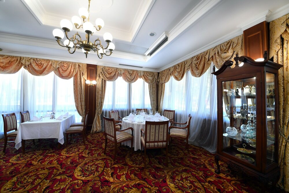 Фото Hotel Kovilovo