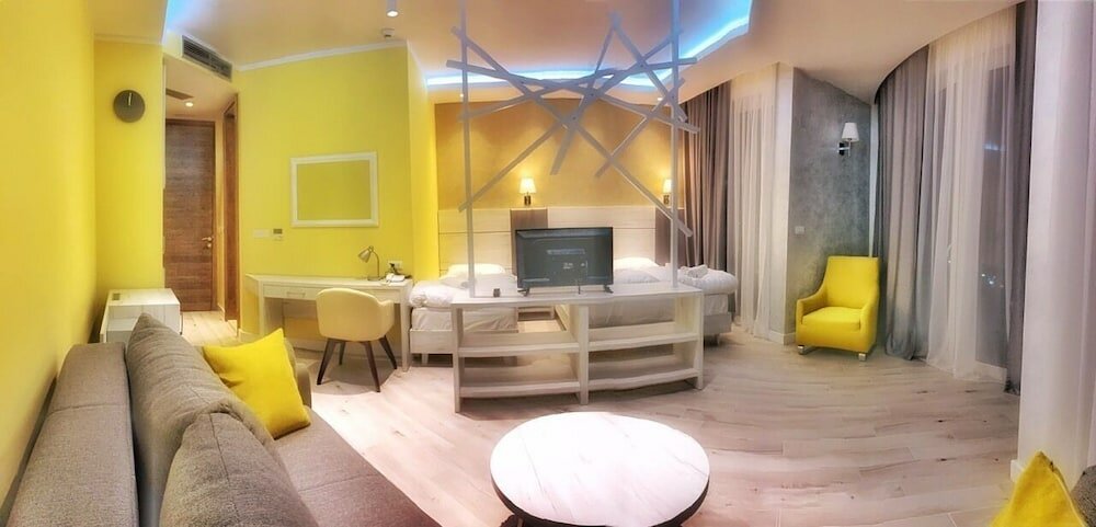 Фото Hotel Pierina