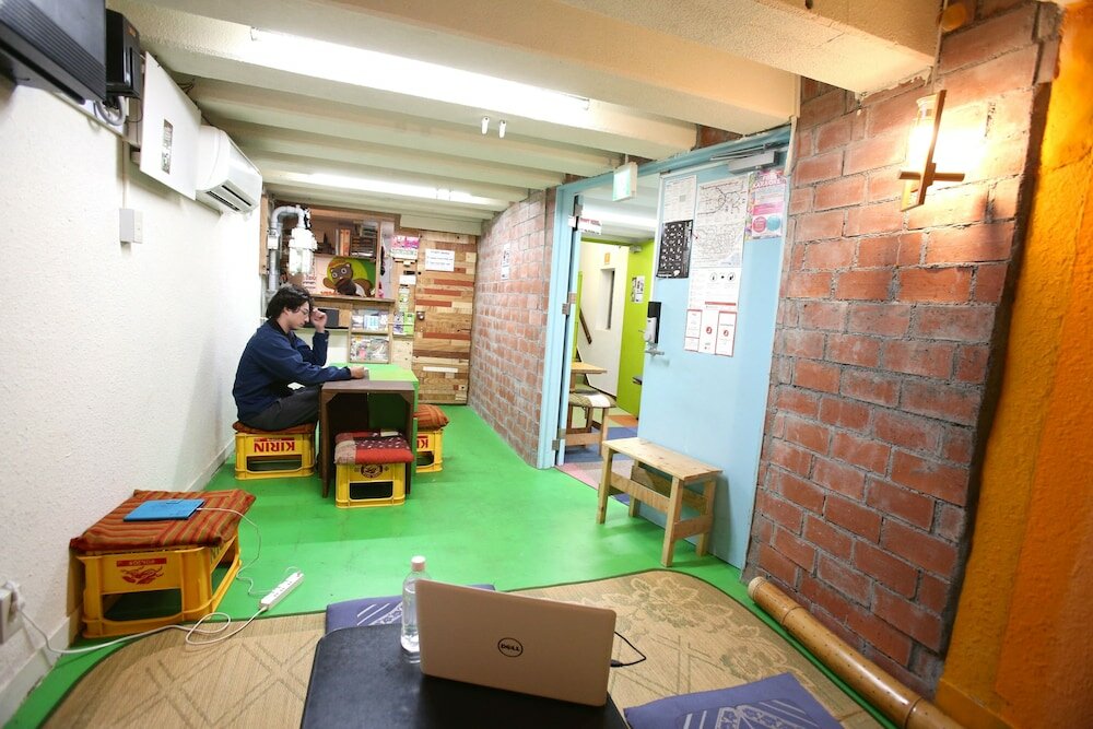 Фото Yadoya Guest House Orange - Hostel