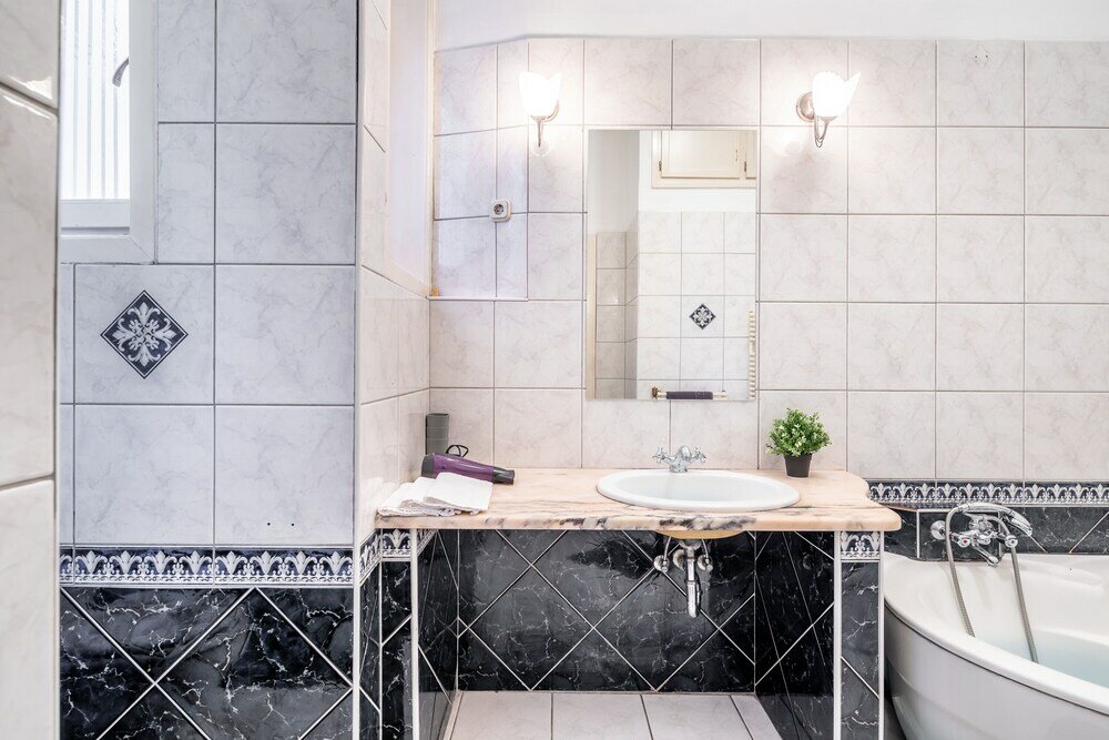 Фото Huge Apartment in the city center