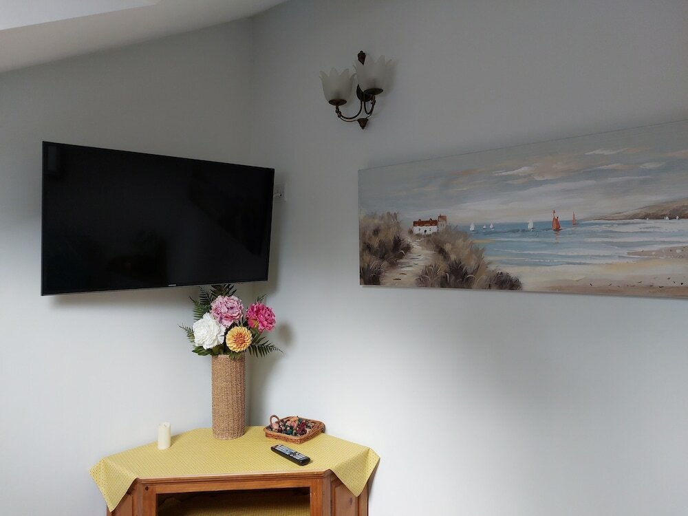 Фото Wesley House Holiday Cottages