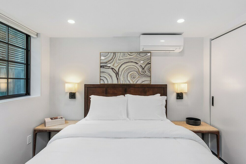 Фото Sunnyside Studio on Green Lake