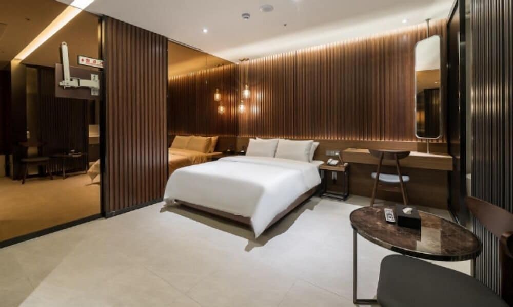 Фото Uiwang Hotel Mayotte