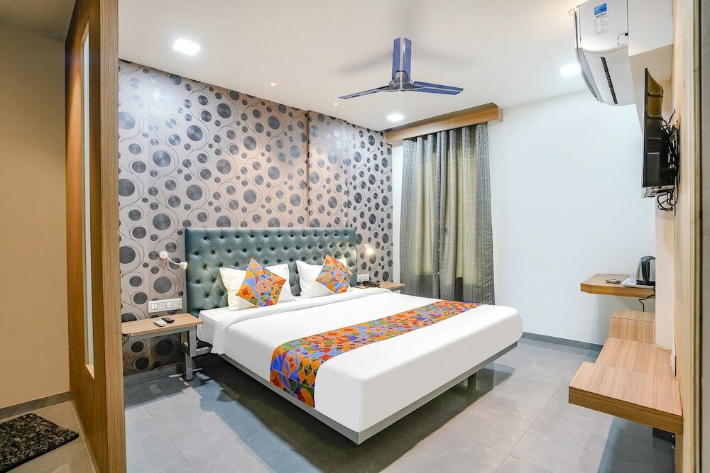 Фото Fabhotel Arc Palace