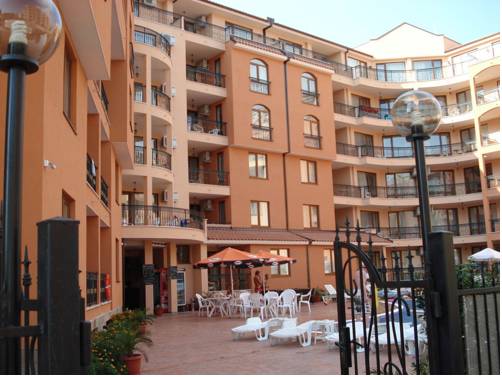 Фото Efir 2 Aparthotel