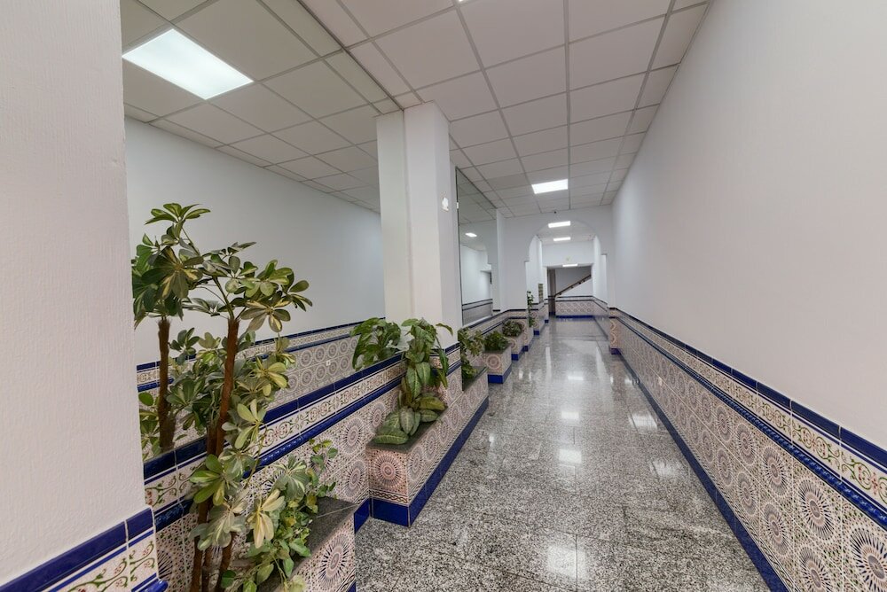 Фото Holidays2Malaga Train Station Area Apartments