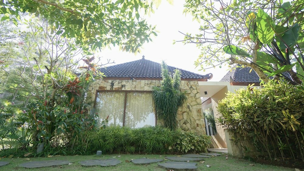 Фото Shanaya Resort Malang