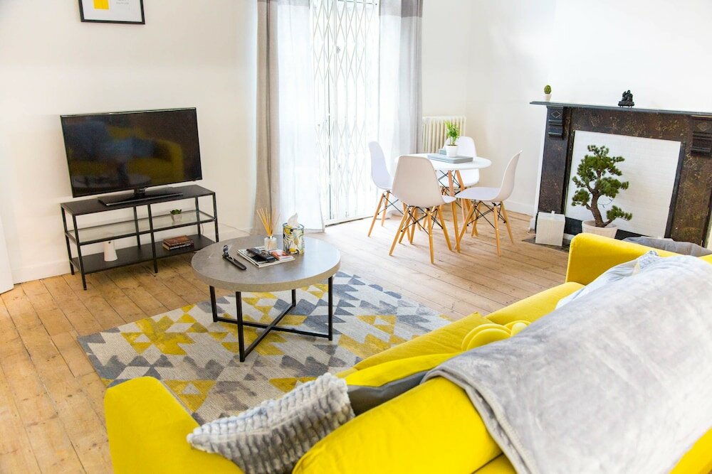 Фото Spacious Two Bed in Hackney