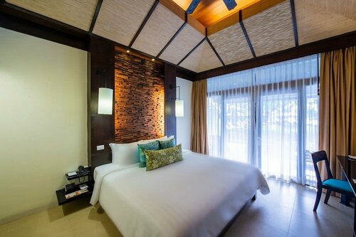 Отель Impiana Resort Patong