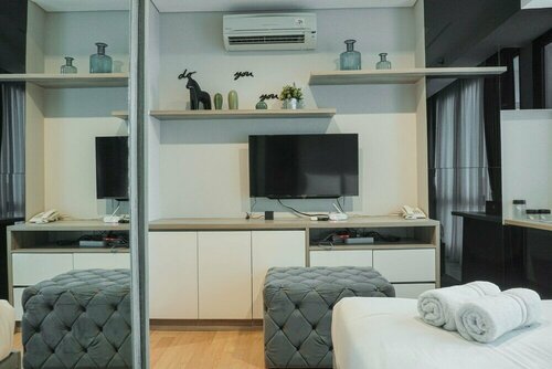 Гостиница Luxurious Studio at Capitol Suites Apartment в Джакарте