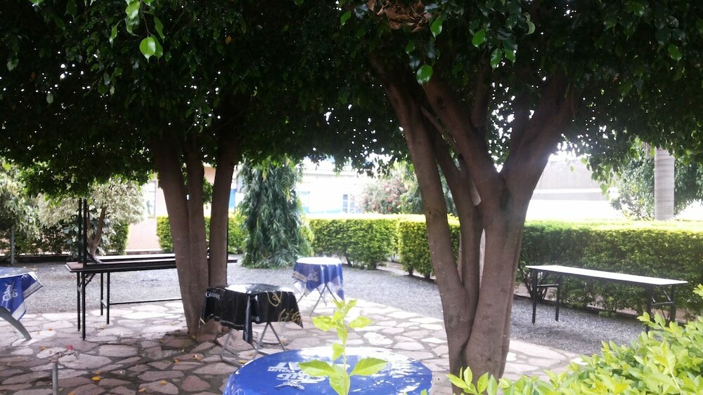 Фото Leosim Hotel Nebbi