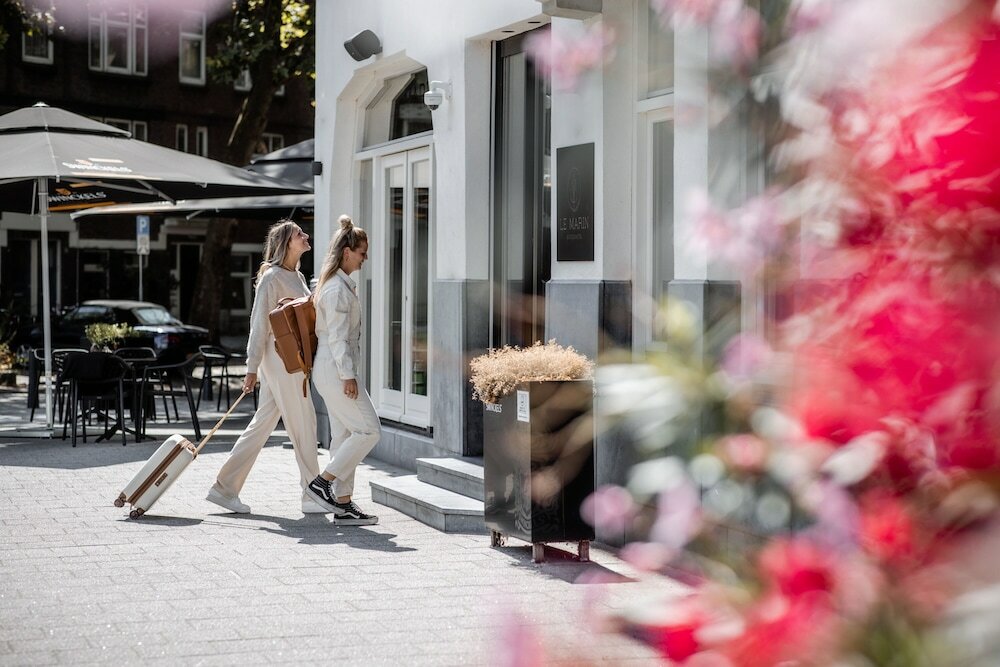 Фото Le Petit Marin Boutique Hotel