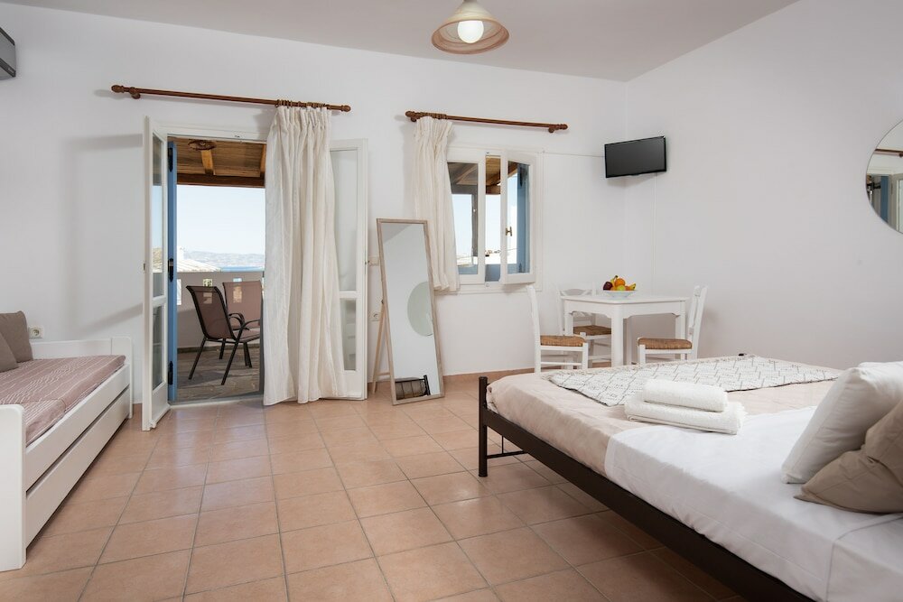 Фото Aqua Naxos Apartments and Suites