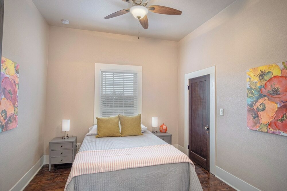 Фото Beautiful Craftmans 4br/2.5ba Home Near Downtown