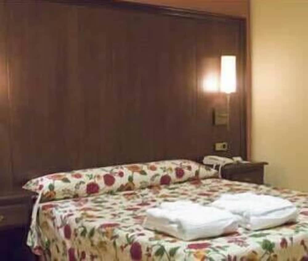 Фото 136578375361