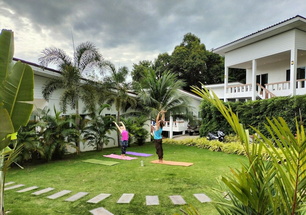 Фото Naiwok Hills