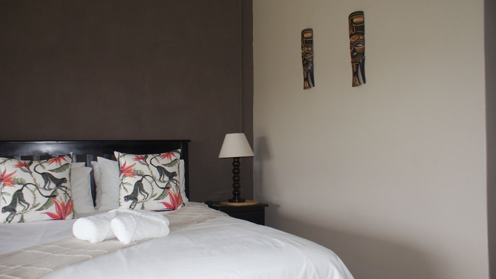 Фото Umbono Private Lodge