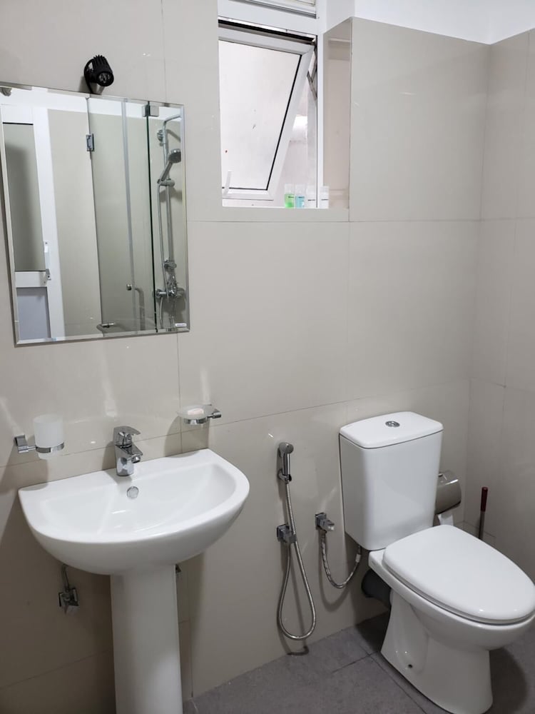 Фото Amazinn Suites