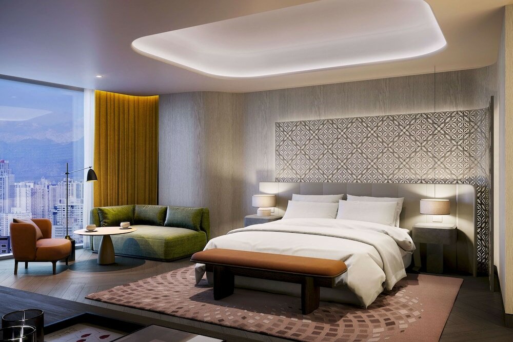 Фото Conrad Urumqi