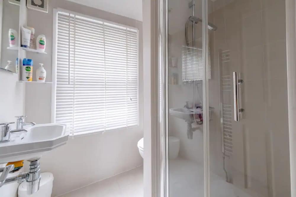 Фото Beautiful and Central 3 Bedroom Retreat in Angel