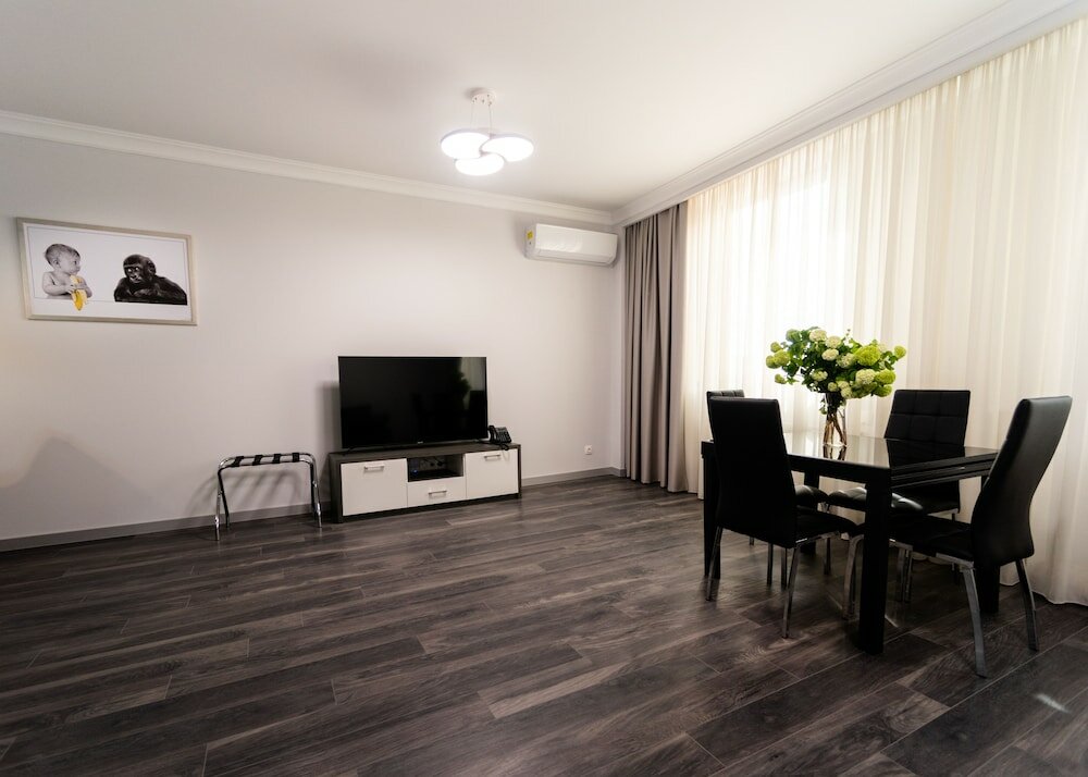 Фото Downtown Suites Yerevan