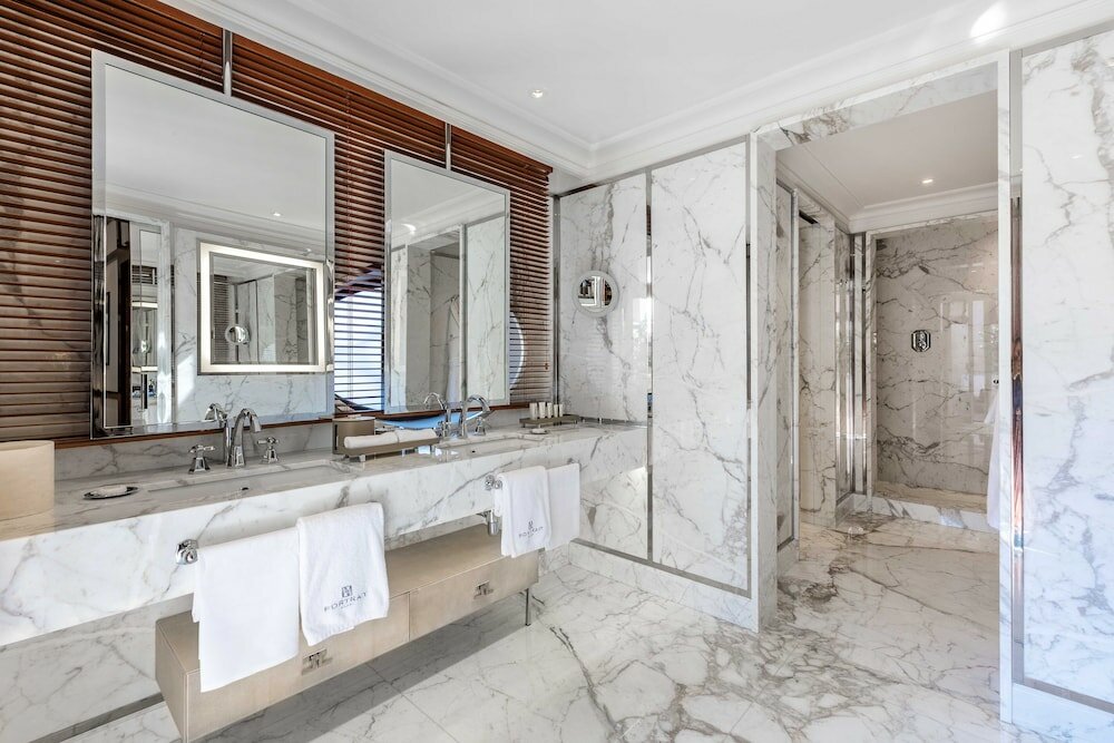 Фото Portrait Milano - Lungarno Collection