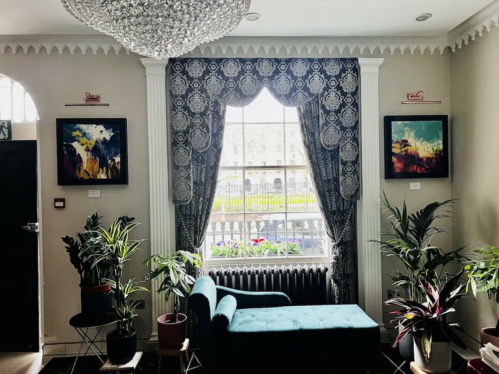 Фото The Melville Hotel by Rokxy - Kings Cross