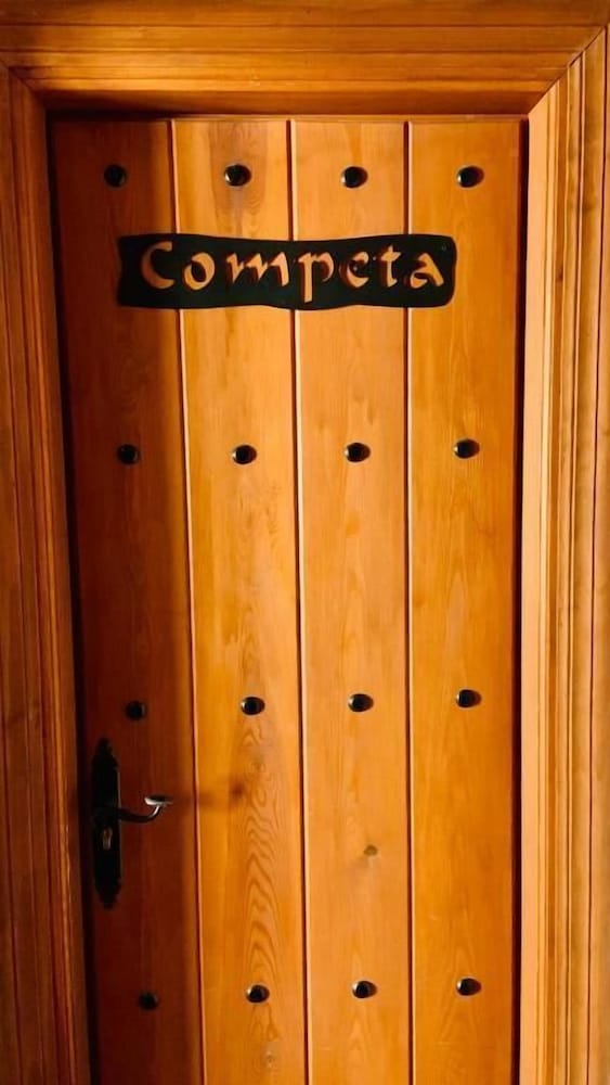 Фото Hostal Lorca