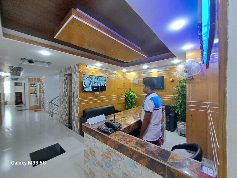 Фото Hotel Prime Inn Mirpur 10
