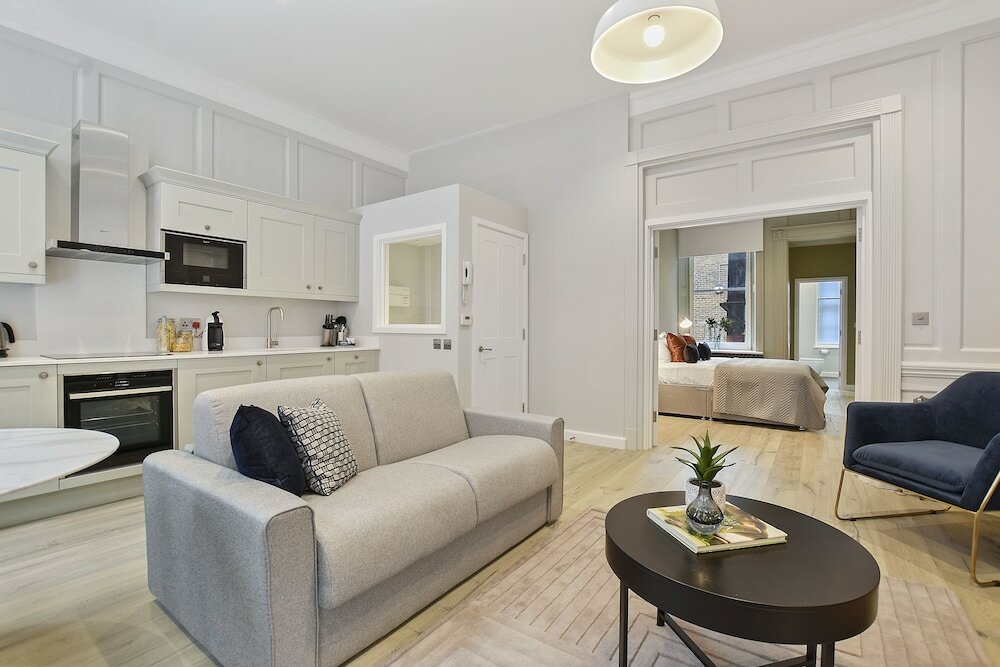 Фото Gerrard Place by Q Apartments