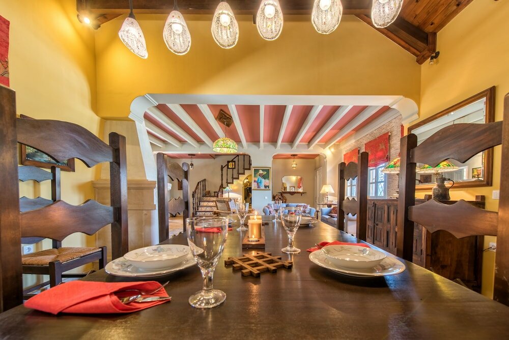 Фото Sarakino The House of Literature