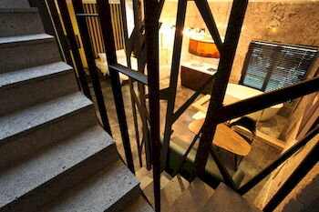 Фото H Avenue Hotel Gangnam Yeoksam