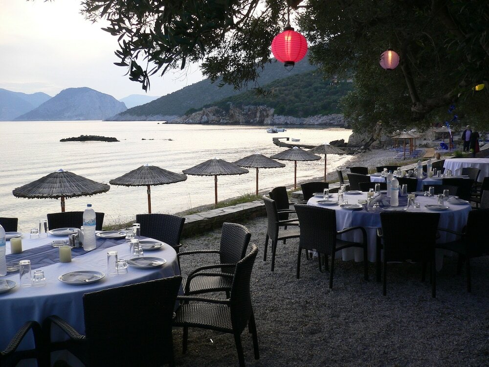 Фото Megalos Mourtias