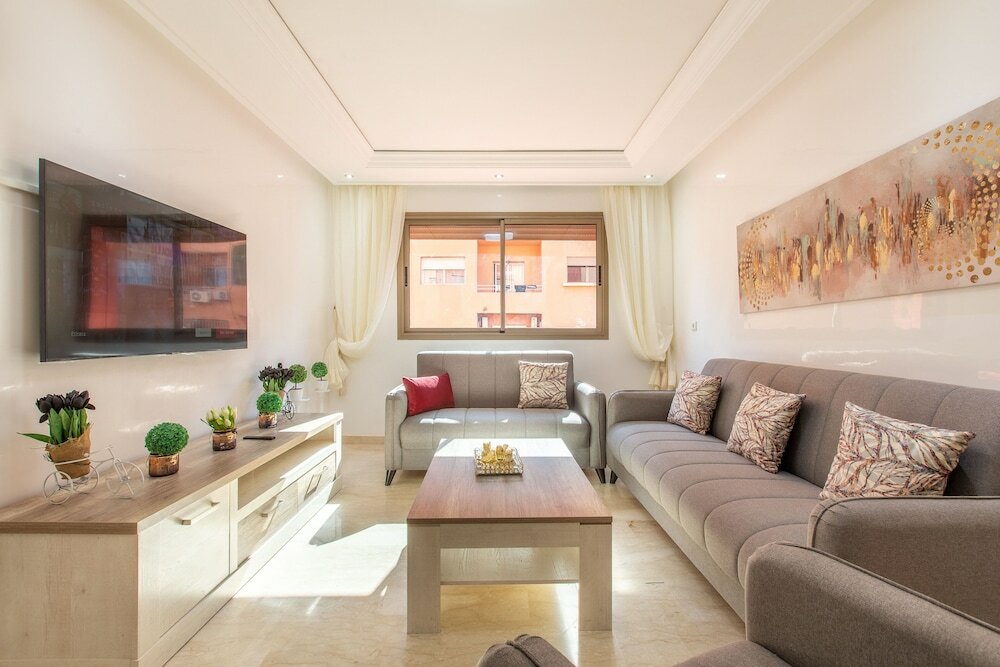 Фото Zari Boutique APARTHotel