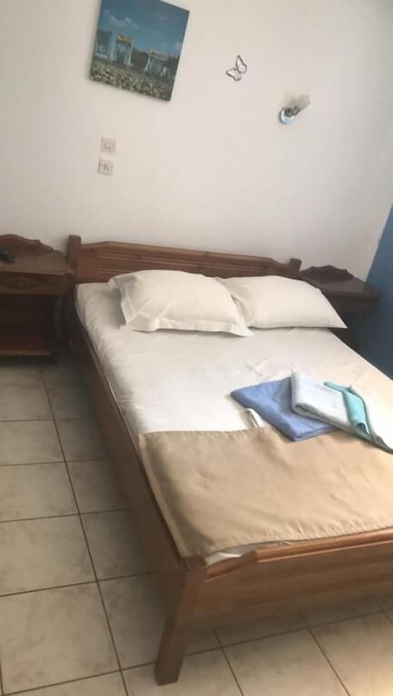 Фото Angela - Zoi Rooms