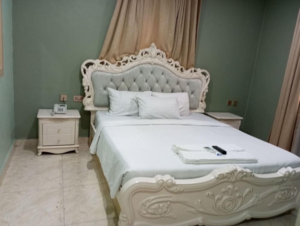 Фото Agoms Hotel Owerri