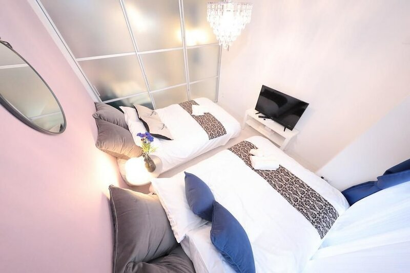 Гостиница Premier in Land Mark Ebisu Osaka 601 - 187-2 в Осаке
