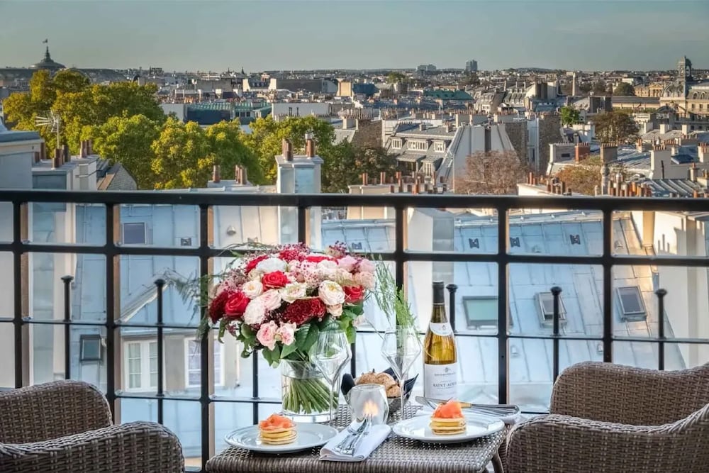 Фото Hotel Pont Royal