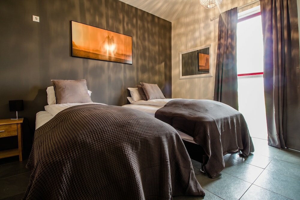 Фото Hrafntinna Villa