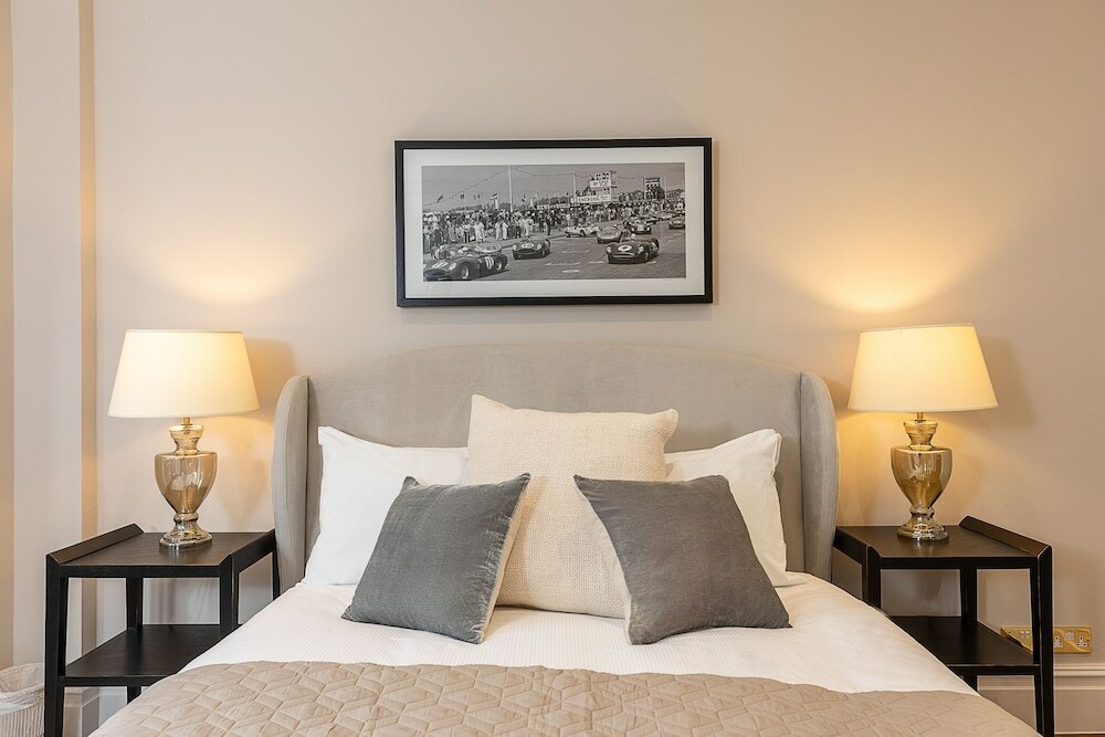 Фото Altido Astonishing 2 Bedroom near Mayfair & Piccadilly Circus